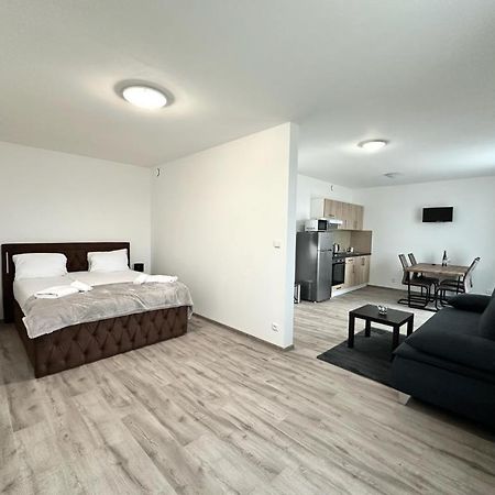 Sky Apartments 509 比尔森 外观 照片